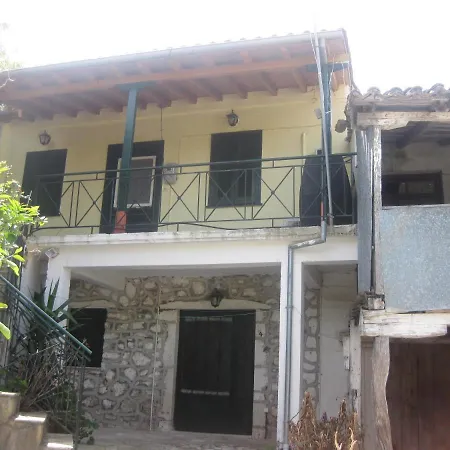 Sissy By The Sea * Katúna